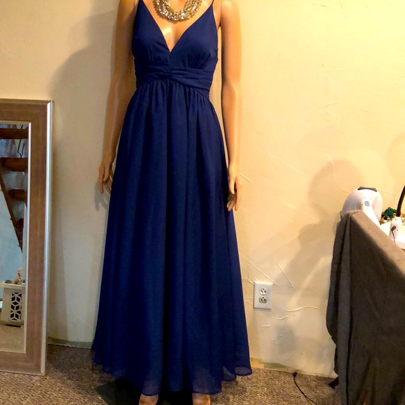 Lulus Dresses & Skirts - Lulus formal dress